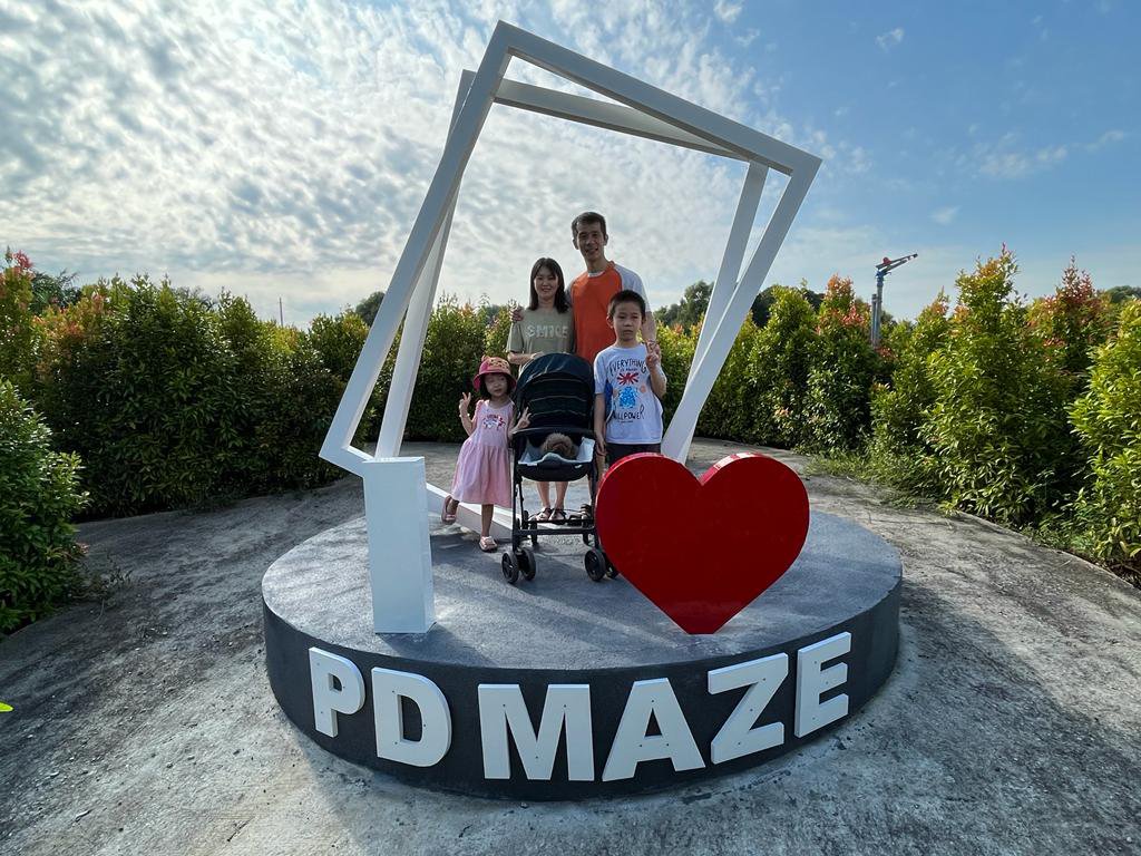 Tempat riadah untuk seisi keluarga.