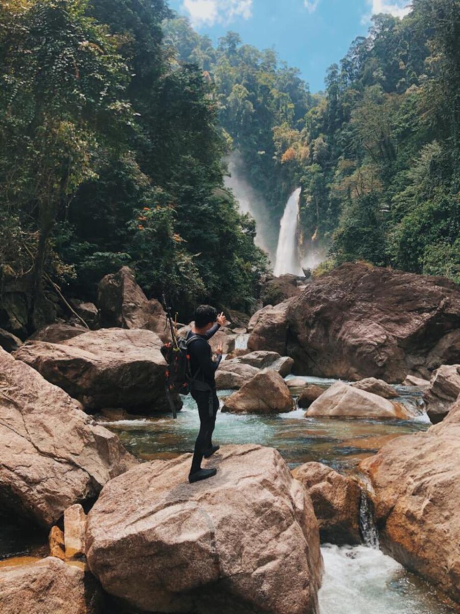Selepas penat berjalan selama berjam-jam, anda akan diberikan pemandangan ini antara yang tercantik di Terengganu