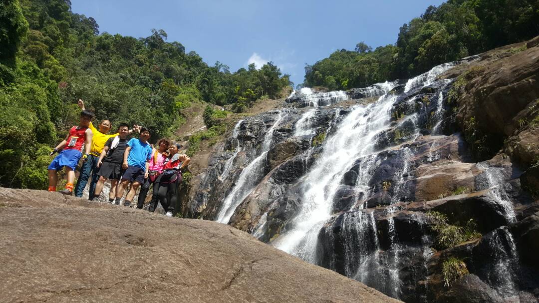 Paling penting ambil gambar lawa!