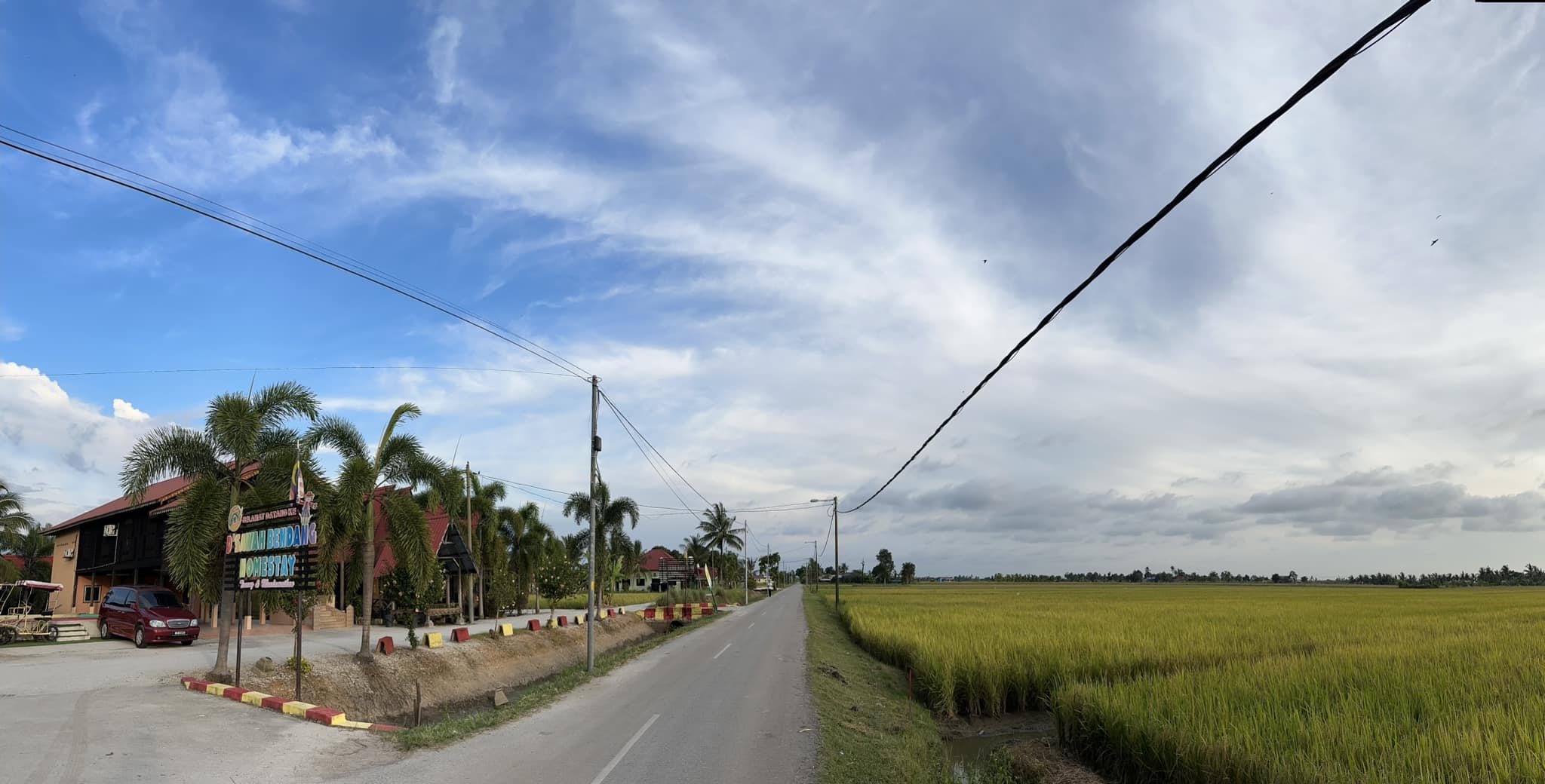 Bagi mereka yang ingin suasana sawah yang indah, ni tempatnya