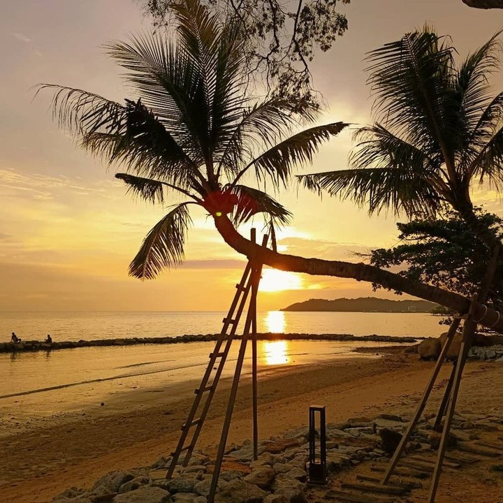 Pantai santai menjadi kegemaran ramai di Port DIckson