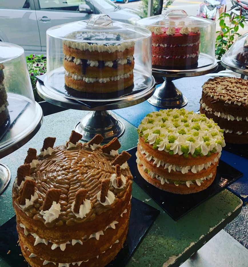 Mama One Stop Bakery & Cafe