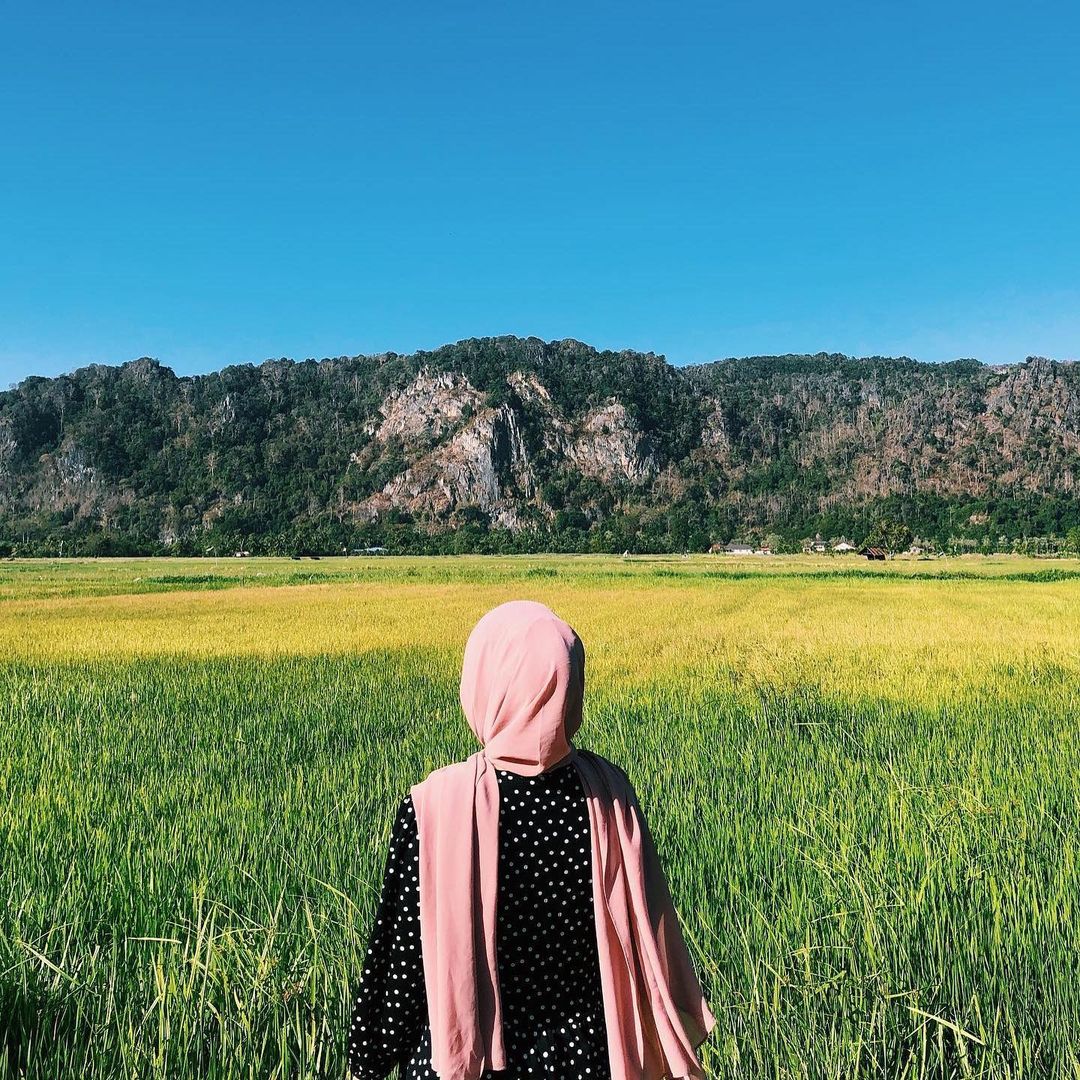 Perlis Indera Kayangan cukup terkenal dengan pemadangan seperti ini