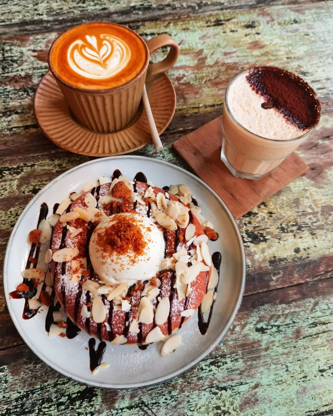 Waffle with ice cream