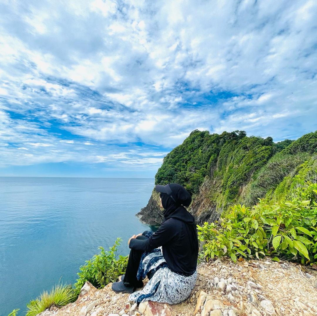 Bukit Singa, Pulau Kapas