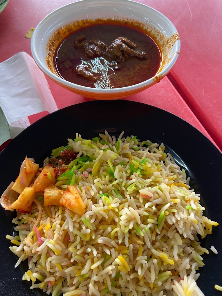 Nasi Minyak Ayam Masak Merah