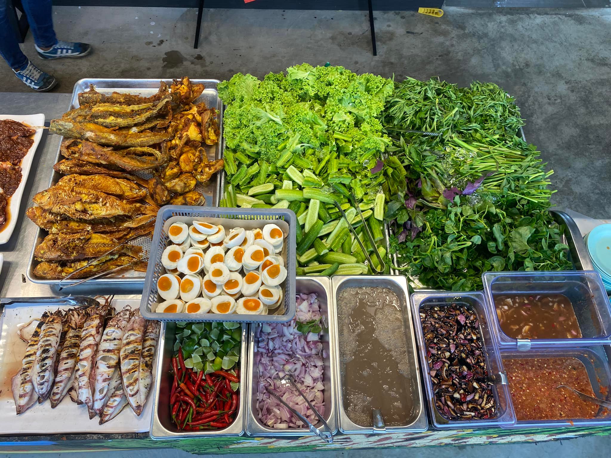 pelbagai ulaman yang disediakan