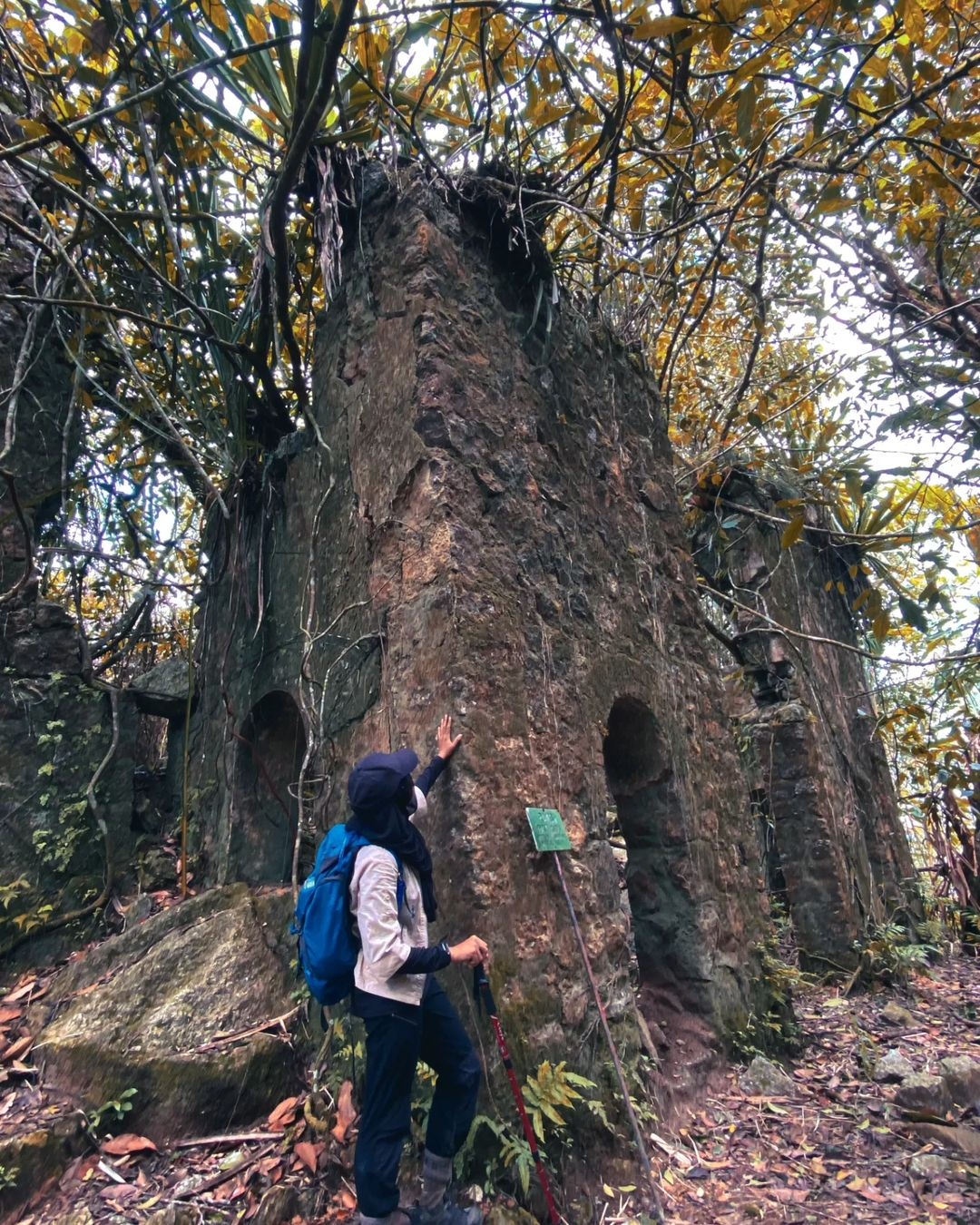 Tempat Peninggalan sejarah yang unik di Bukit Kutu.