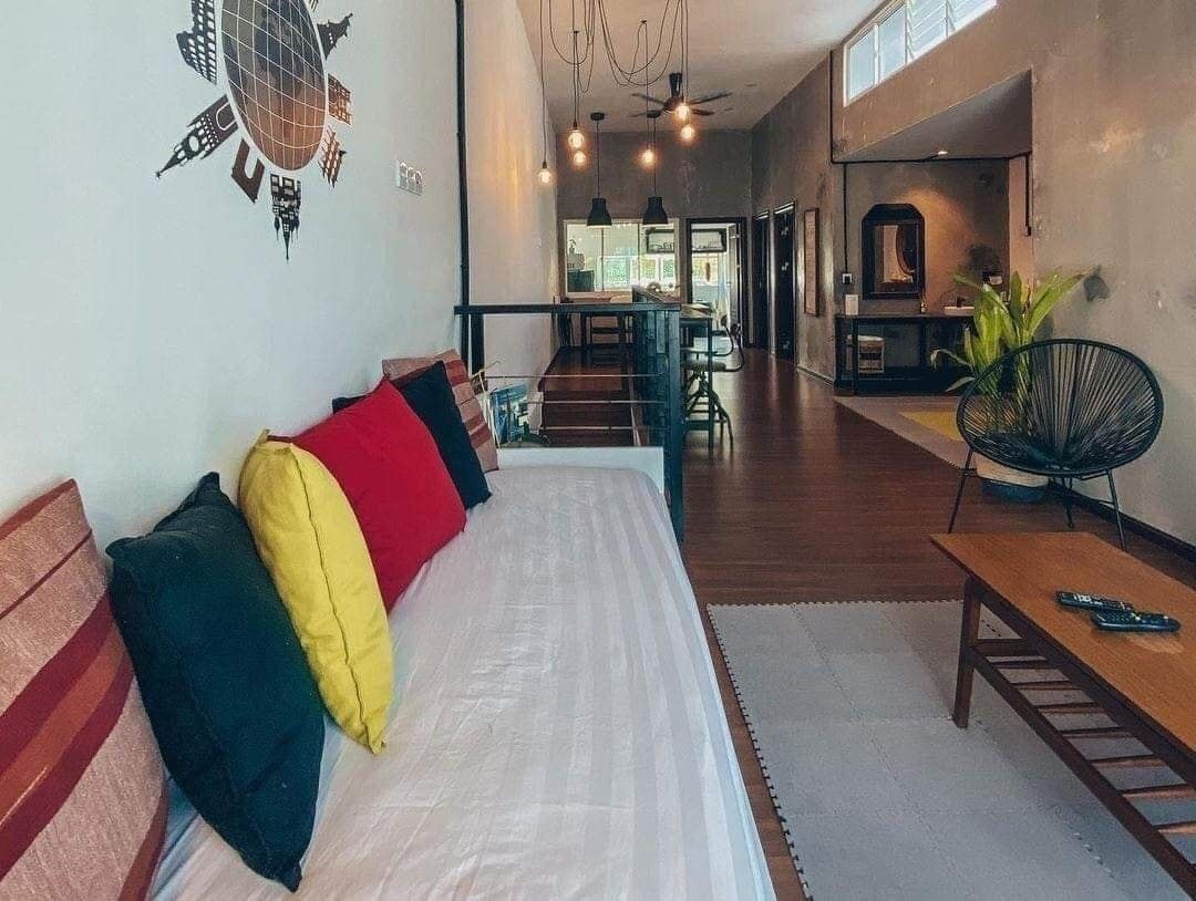 Dekorasi bahadian dalam homestay