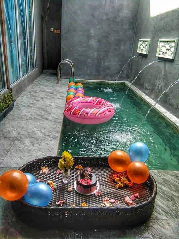 Kolam renang yang privasi