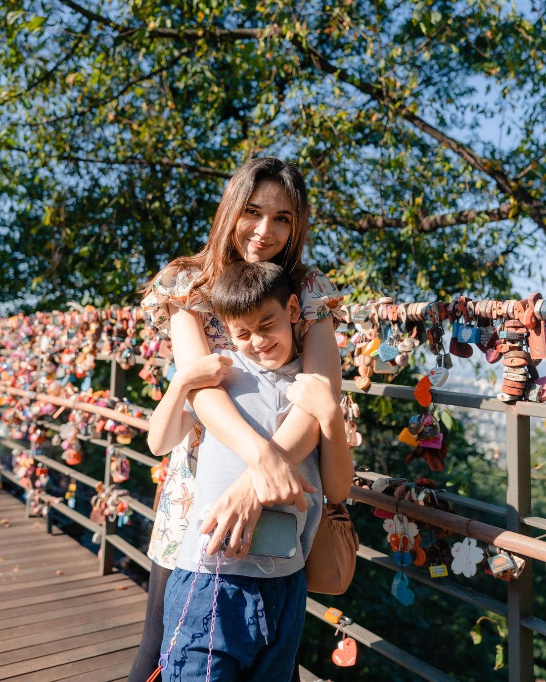 Diana bersama anak sulung, Muhammad