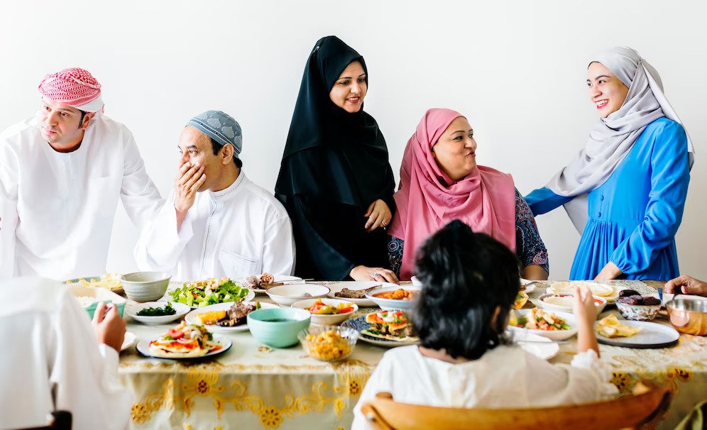 Seronoknya berbuka puasa dengan yang tersayang
