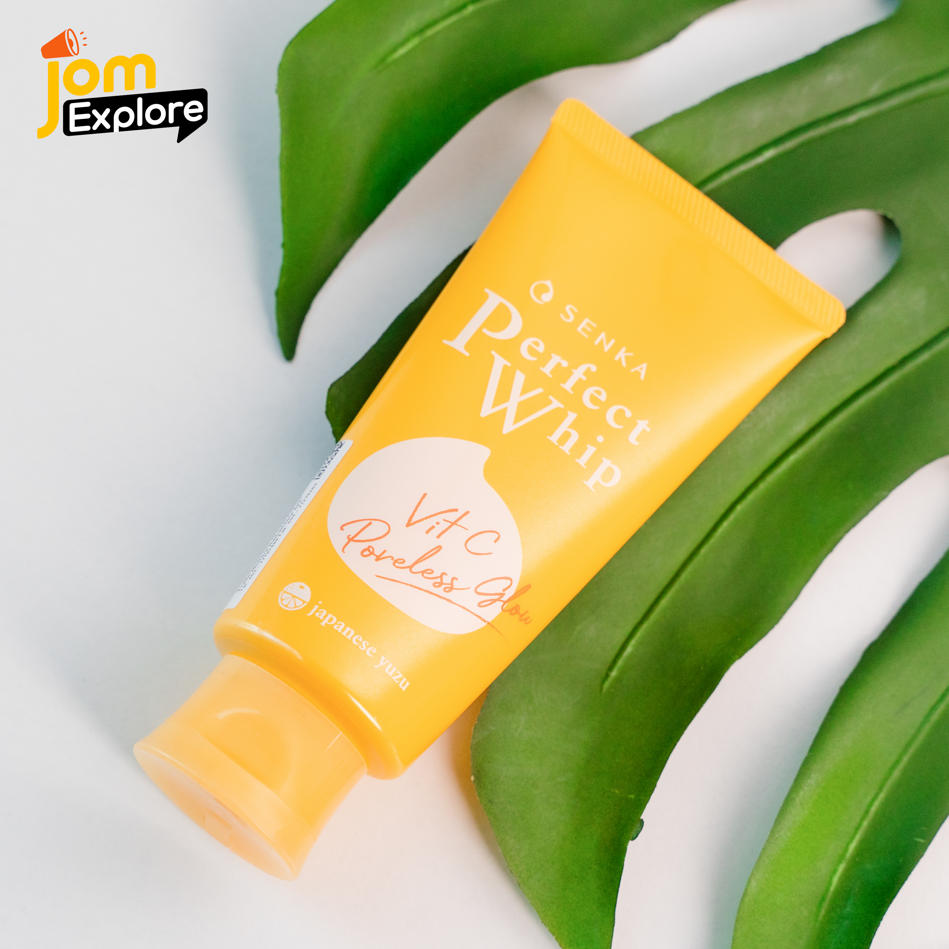 Dengan adanya Senka Perfect Whip Vit C Poreless Glow, masalah kulit kusam dan kering boleh diselesaikan
