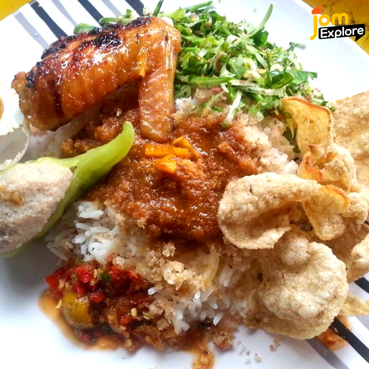 Singgah Kelantan Wajib Pekena Nasi Kerabu