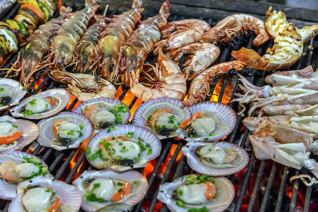 Haa.. Tak Terliur Ke Tu Tengok Pelbagai Makanan Hidangan Laut