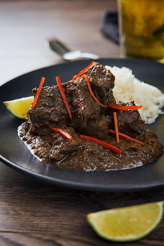Rendang Daging Hitam