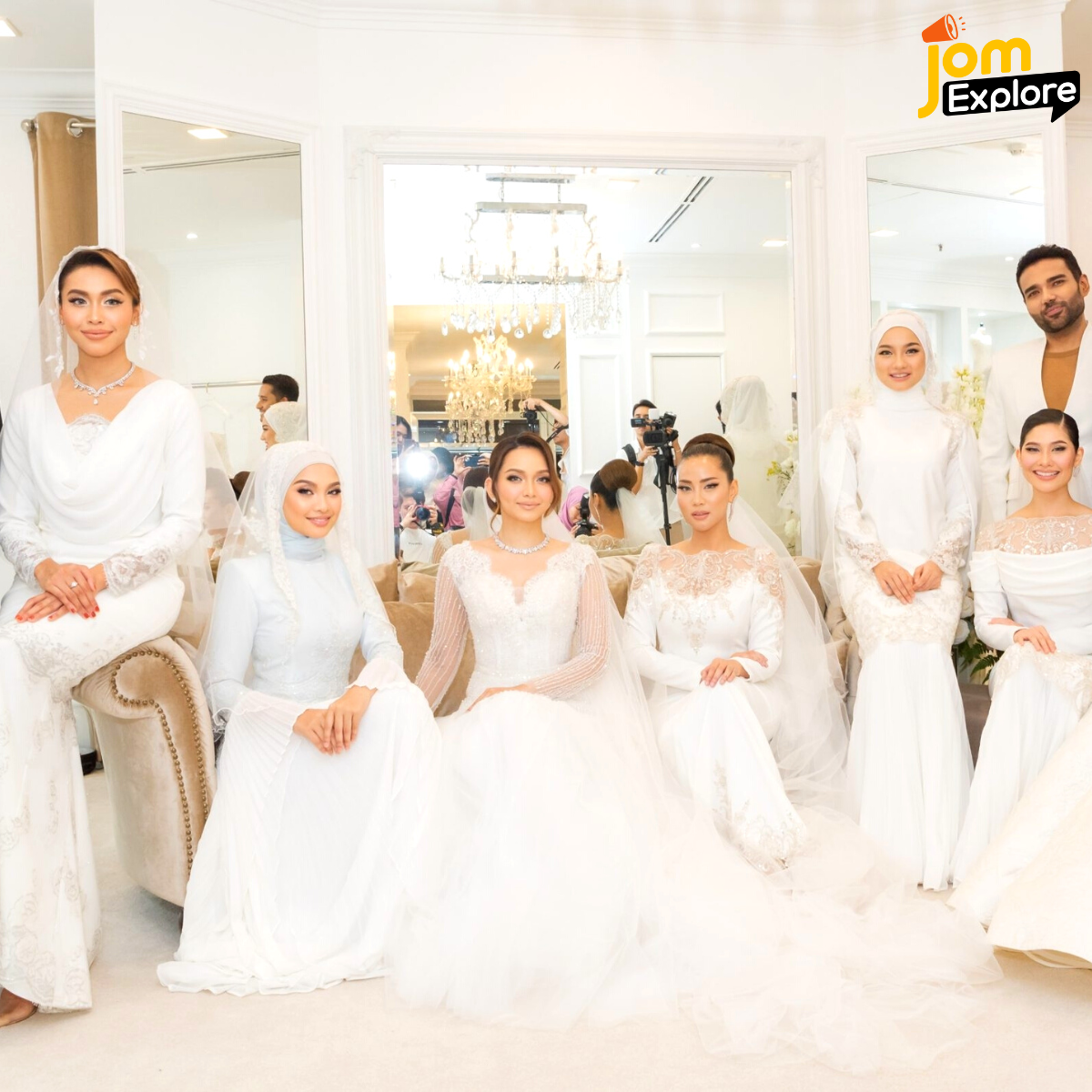 Koleksi Mereka Yang Mempunyai Keunikkan Sendiri