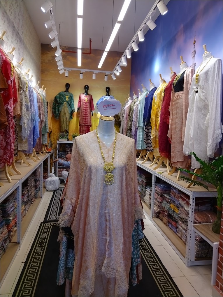 Baju raya di GM Klang