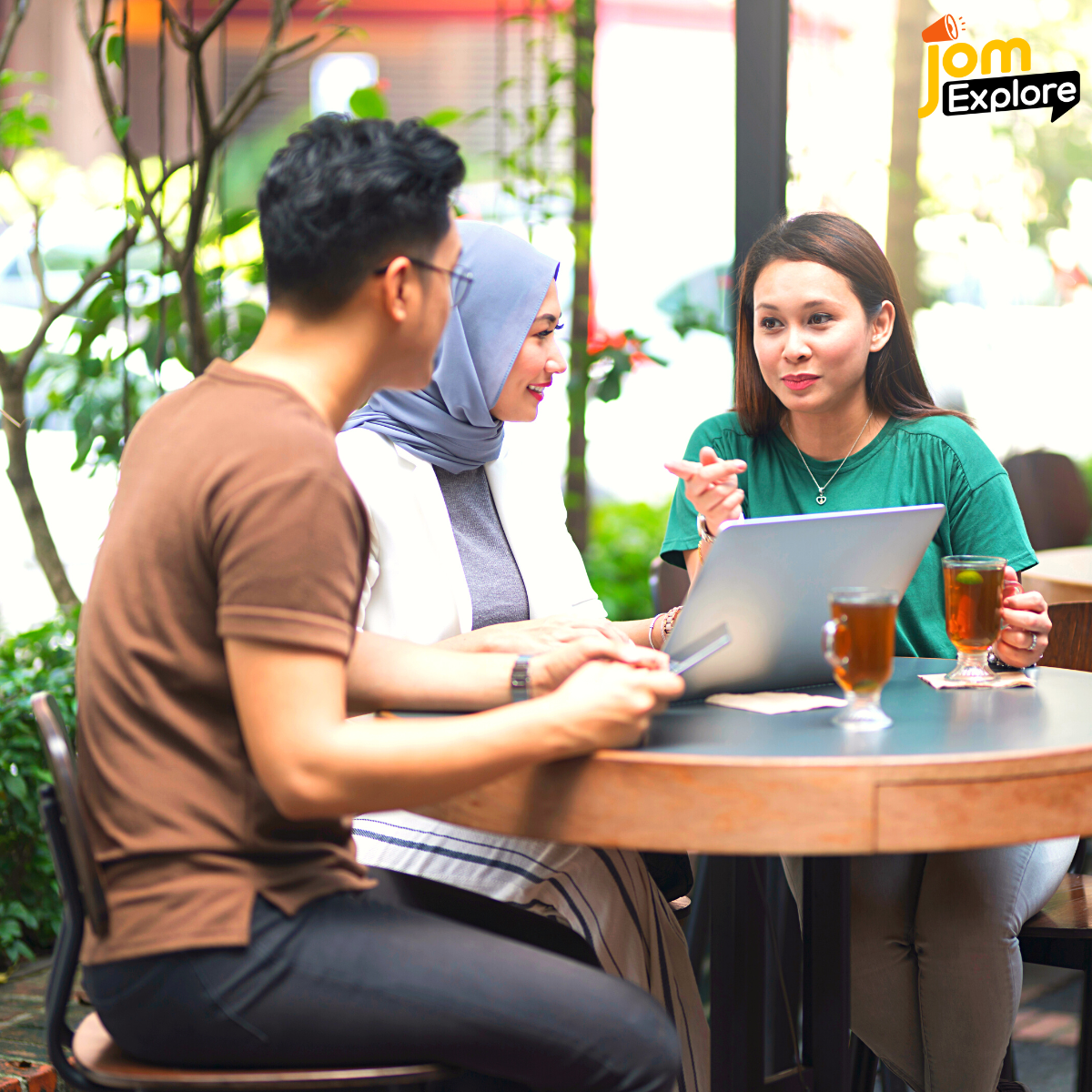 Ambil Masa Untuk Ubah Perspektif Korang Dengan Berkongsi Pengalaman!