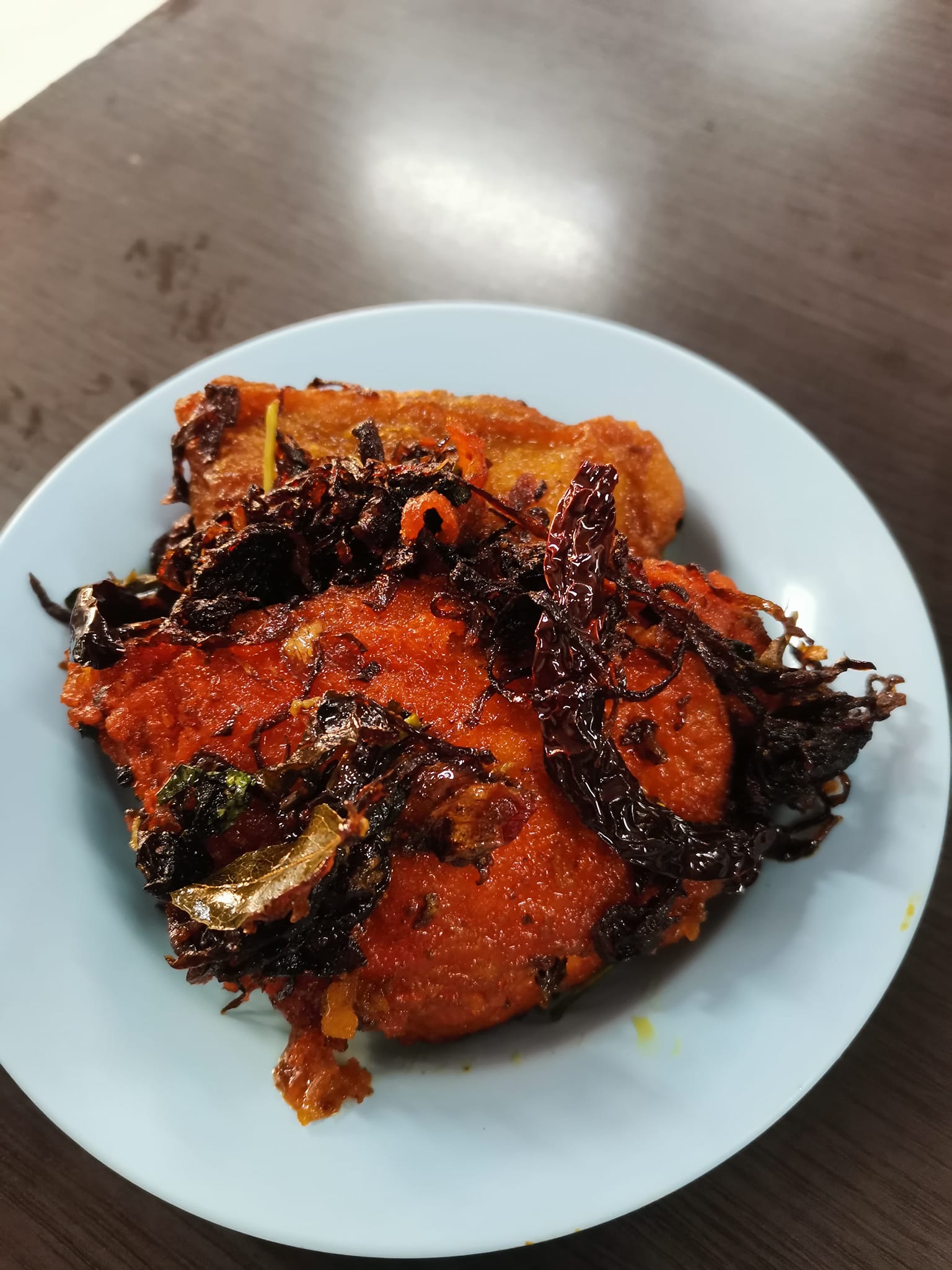 Ayam Goreng Bawang Yang Popular Di Kedai Ni!