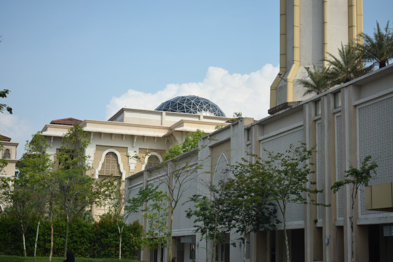 Kubah Ini Merupakan Fokus Utama Masjid Ini