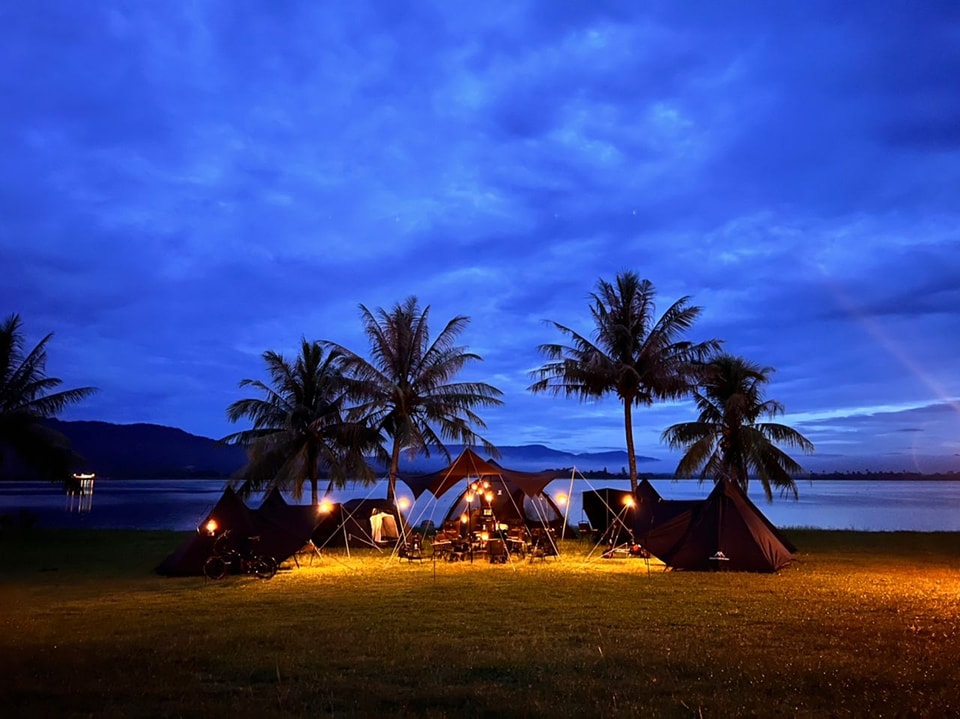 Korang Pun Boleh Camping Kat Sini Tau!