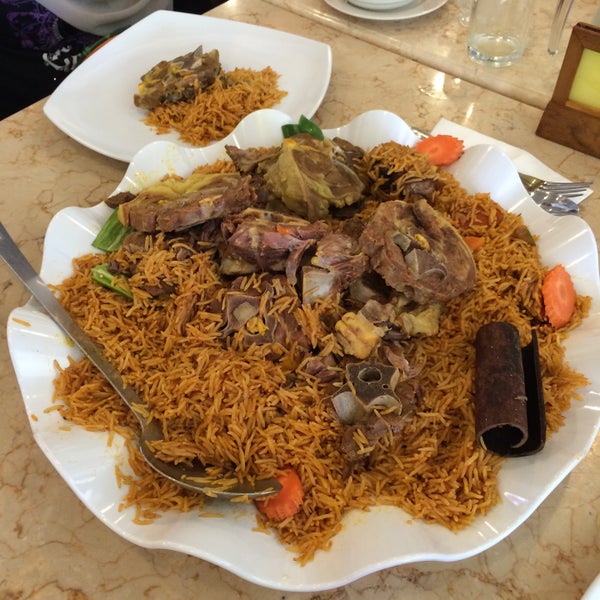 Kalau Korang Teringin Nak Makan Macam Raja, Datang Ke Al-Rawsha