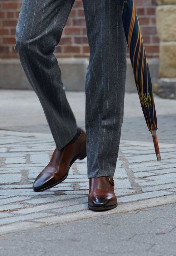 Monkstrap Lebih Sesuai Dipakai Dengan Seluar Formal