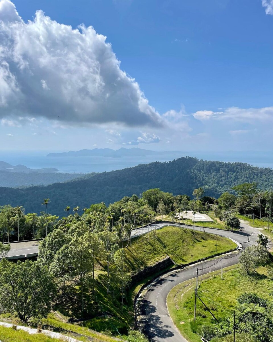 Mendaki Ke Puncak Mengambil Masa Sikit Tapi Berbaloi Tau