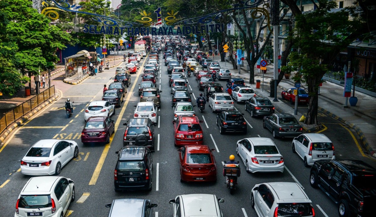 Memiliki Sebuah Kenderaan Melambangkan Kita Sudah Berjaya Dalam Dunia Dewasa!