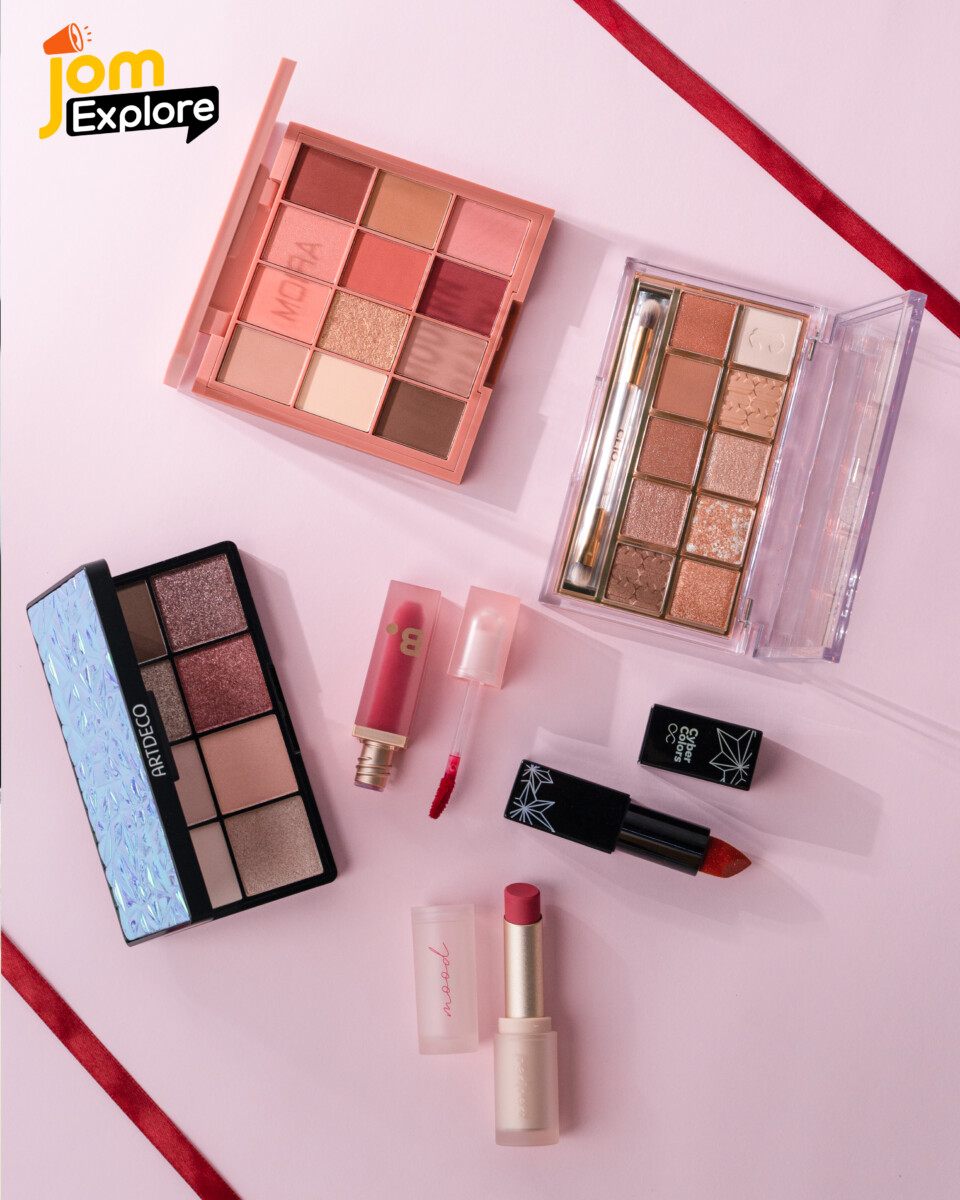 Haa.. Set Pilihan Makeup Yang Banyak Untuk Korang Pilih Kat Sasa!