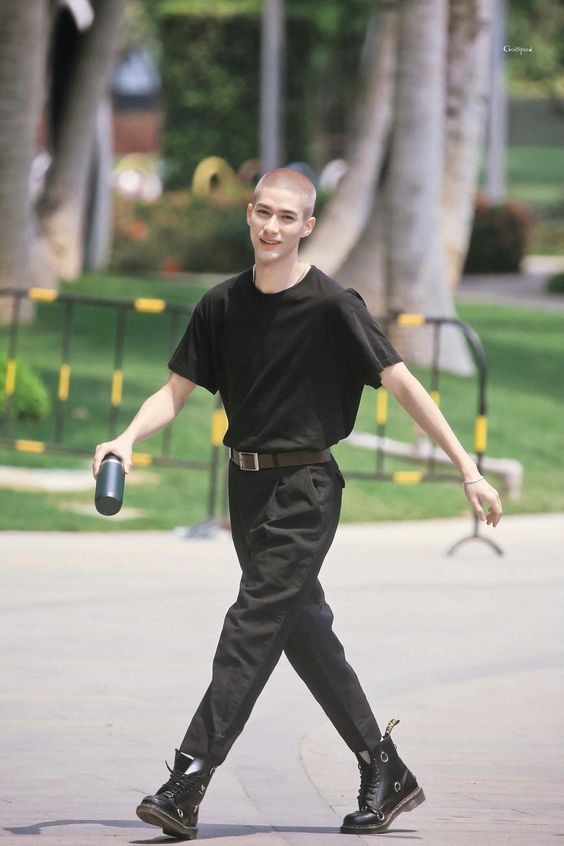 Baju T Shirt Sangat Penting Untuk Membina Gaya Korang