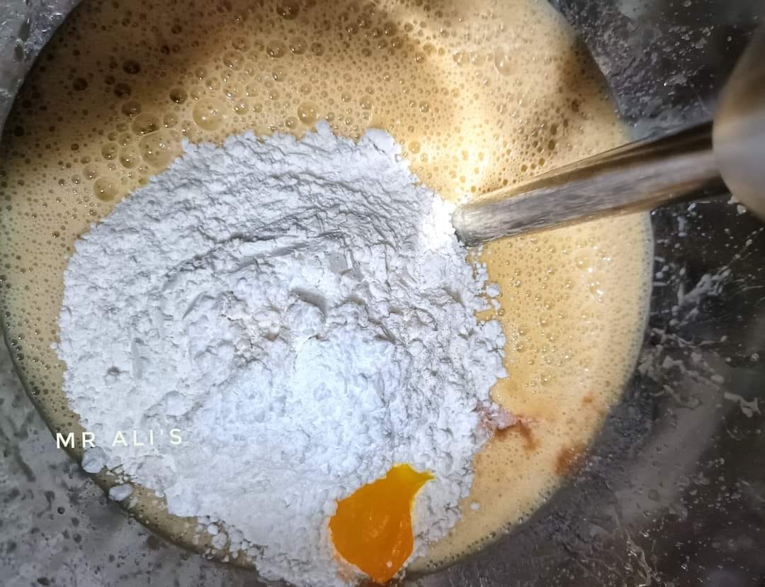 Sebatikan dengan tepung dan ovalet