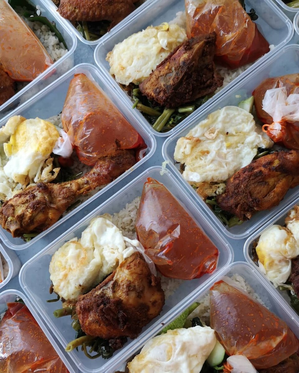 Sambal Yang Tidak Terlalu Pedas & Nasi Yang Aromatik Memang Win