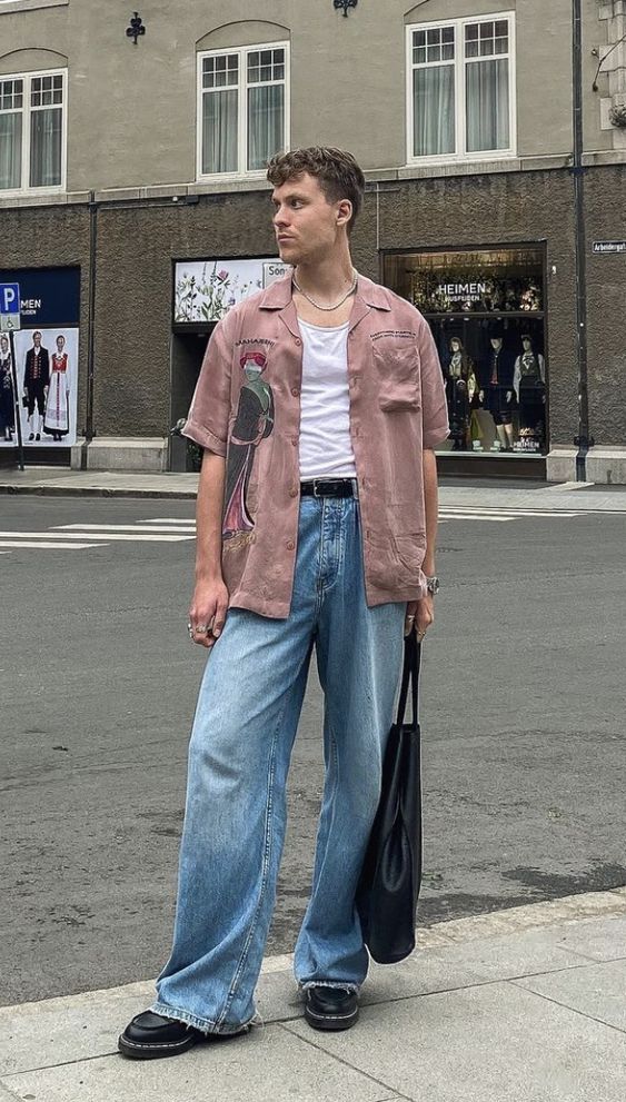 Ini Salah Satu Cara Korang Boleh Dapatkan Ilham Untuk Gayakan Wide Fit Jeans