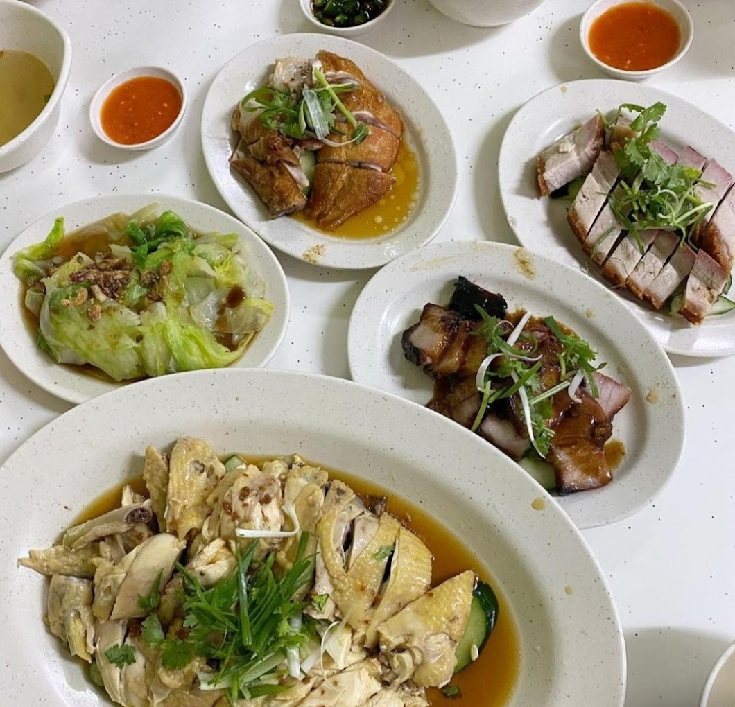 Ayam Lembut Dimasak Sehingga Sempurna Pasti Membuatkan Korang Terliur