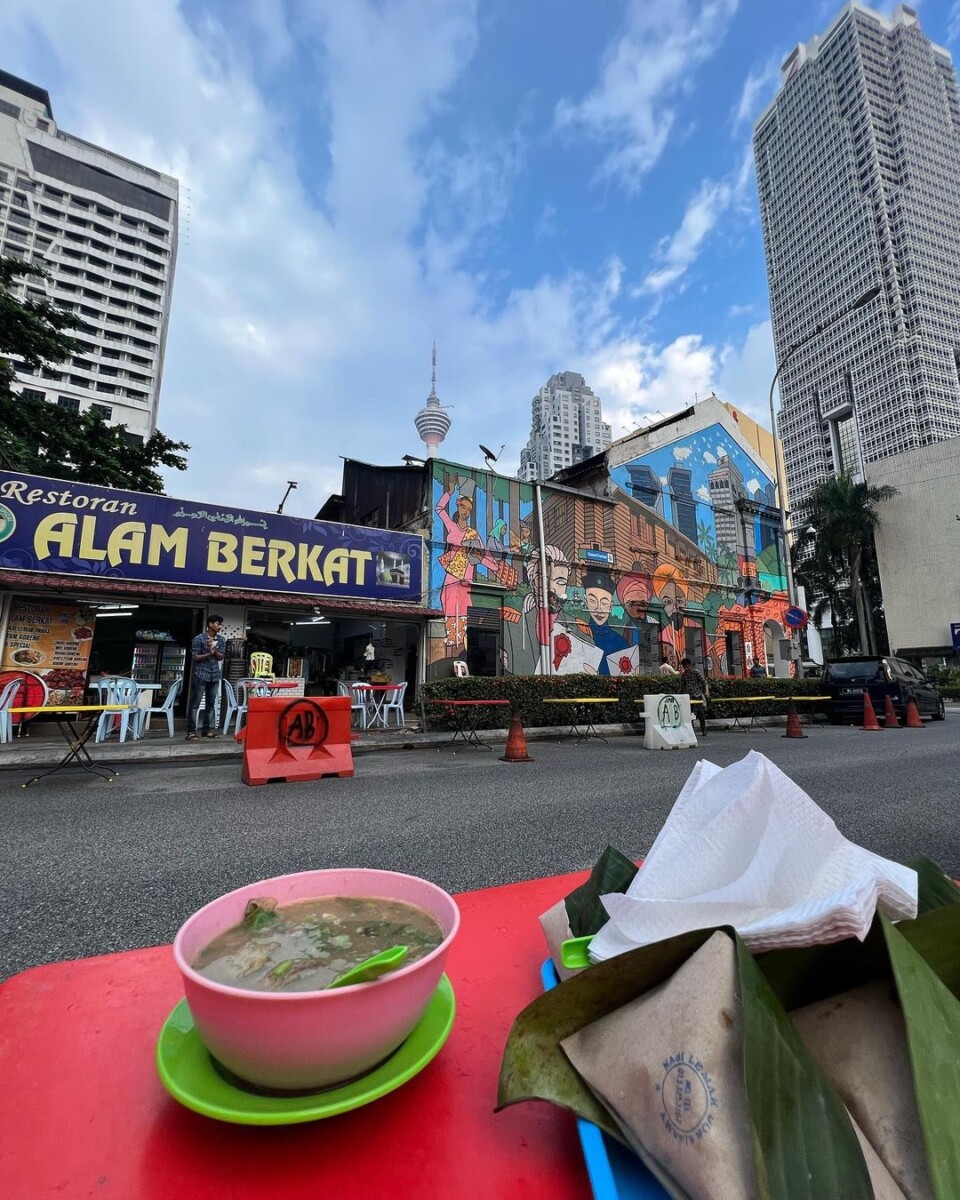Lepak Makan Sambil Menikmati Permandangan Bandaraya
