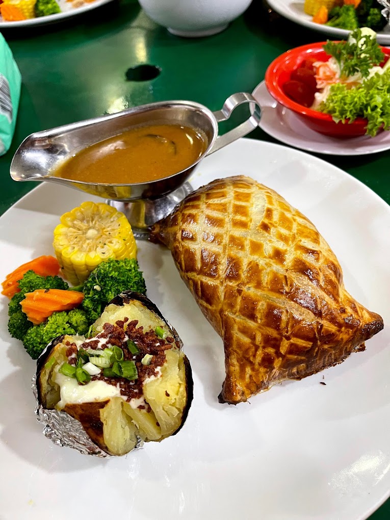 Beef Wellington Pun Ada Tau Dekat Kedai Ni