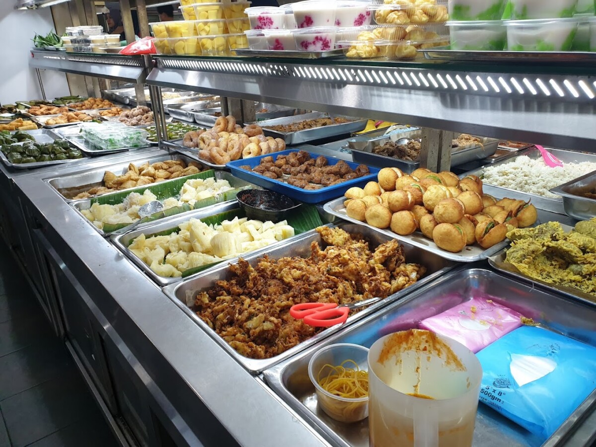 Rambang Mata Tengok Kuih Yang Ada