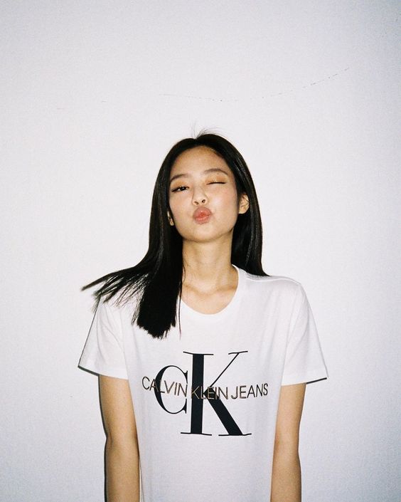 Jennie Blackpink Artis Korea Selatan Yang Sinonim Dengan Kulit Kaca