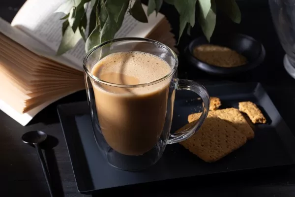 Kopi Cham Yang Menggabungkan Kopi & Teh