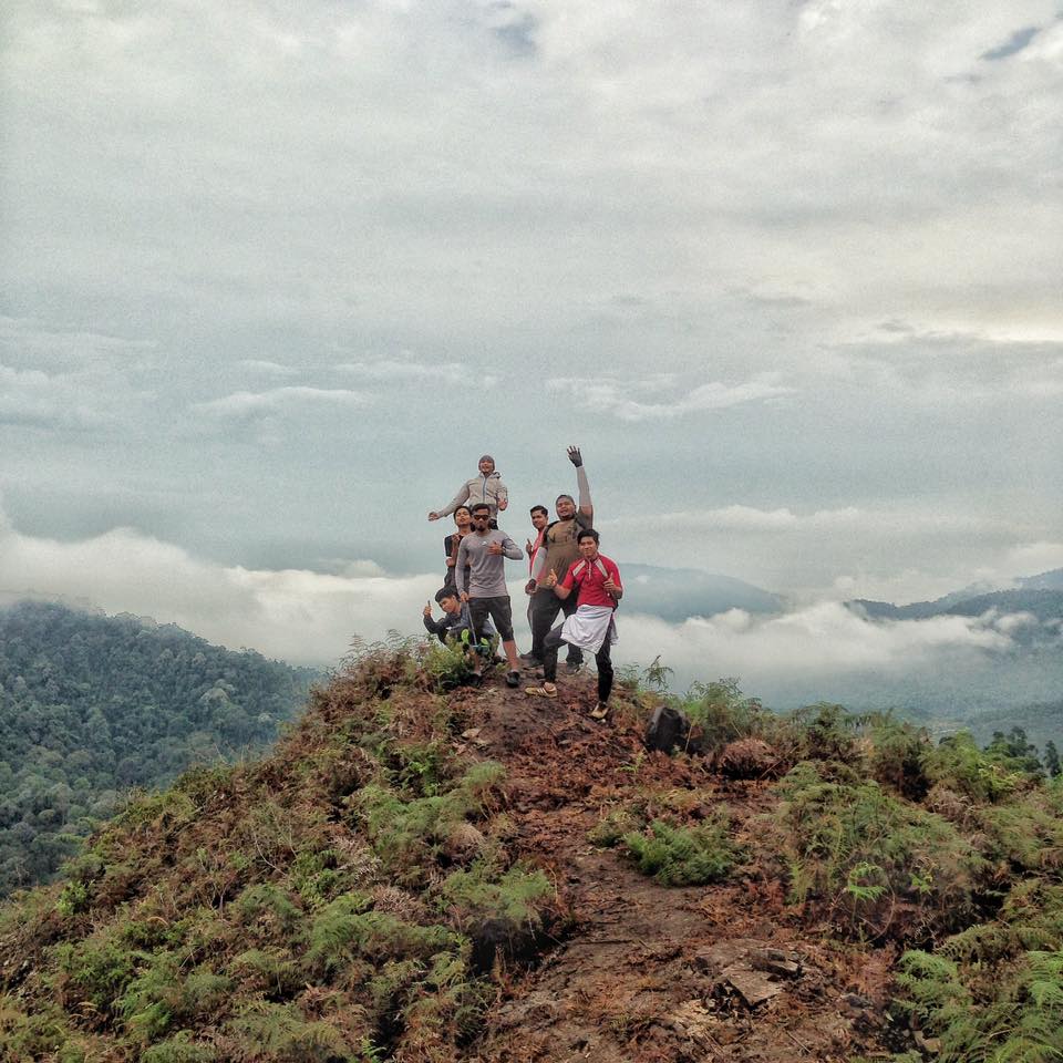 Pemandangan Bukit Senaling