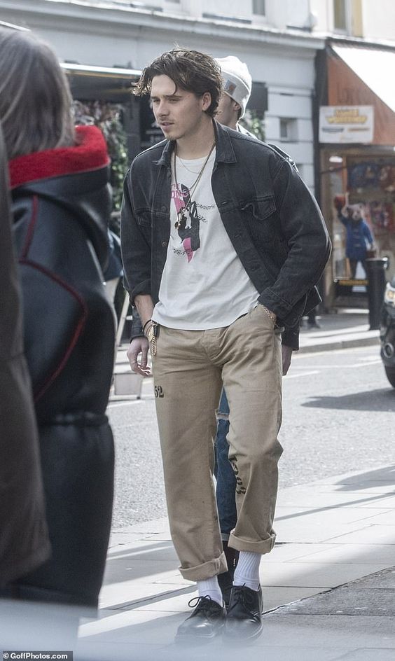 Mungkin Gaya Korang Tengah Tersekat & Tengah Merundum