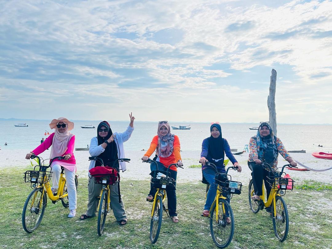 Aktiviti Bermain Basikal Di sini