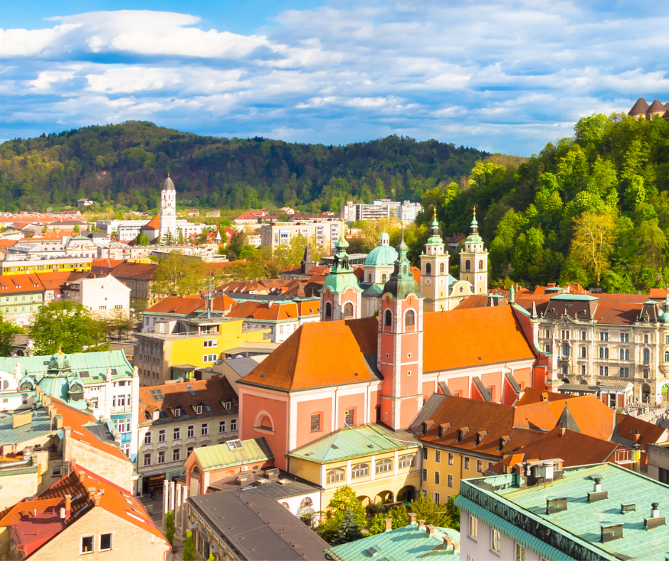 Satu langkah pada satu masa: pengembaraan solo wanita selamat dan penuh keyakinan"