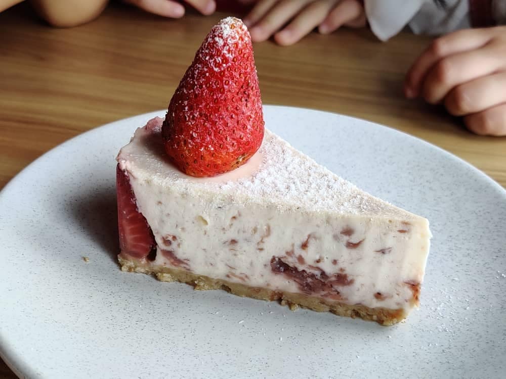 Keknya sedap dan padu.