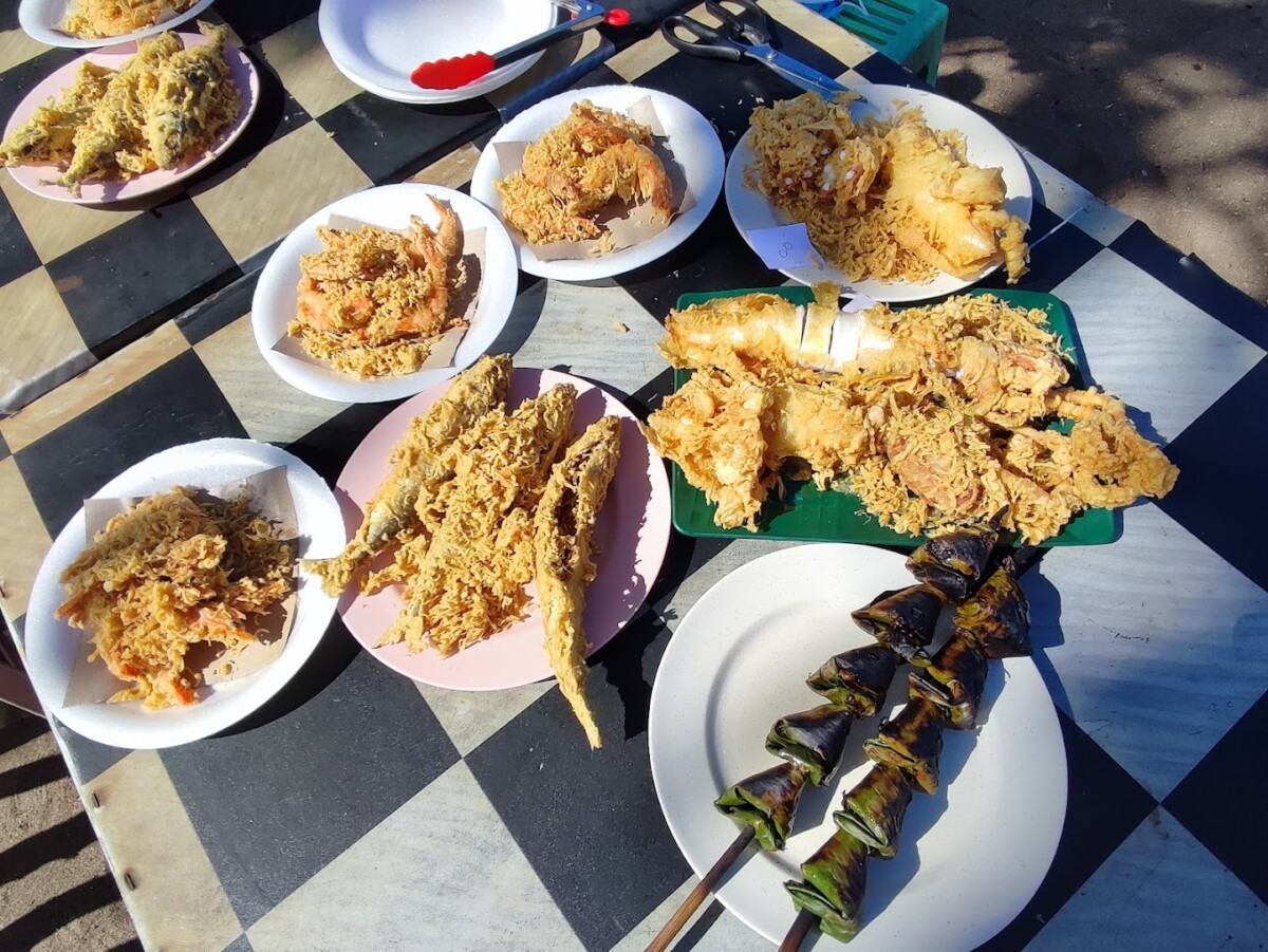 Inilah Ikan Celup Tepung (ICT) Yang Special Di Kuala Terengganu