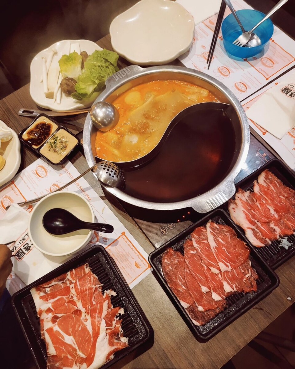 Sukiya shabu-shabu merupakan pecahan daripada hotpot