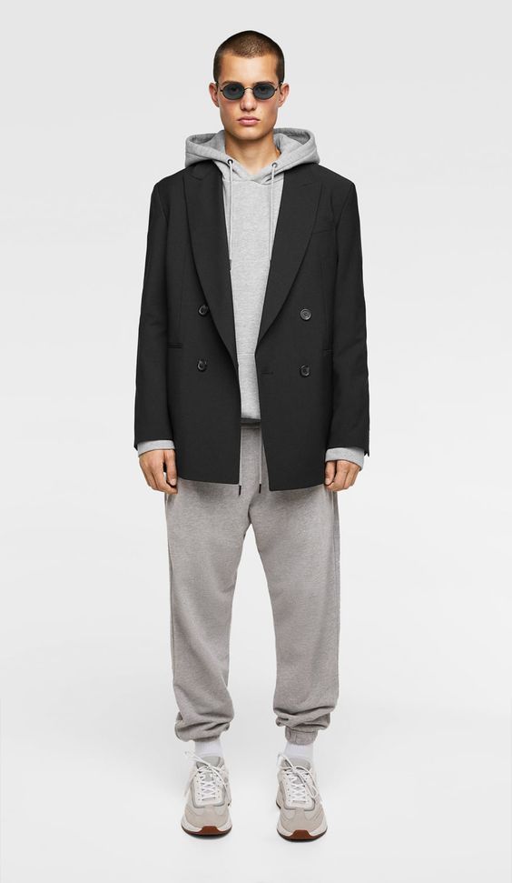 Athleisure Bukan Sahaja Selesa Malah Menghasilkan Gaya Minimalism Juga