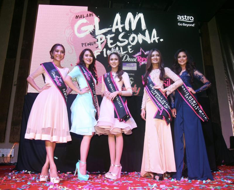 Antara peserta Dewi Remaja pada tahun Fify